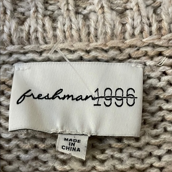 Freshman Cream and Brown V-Neck Sweater with Textured Knit - Picture 2 of 9